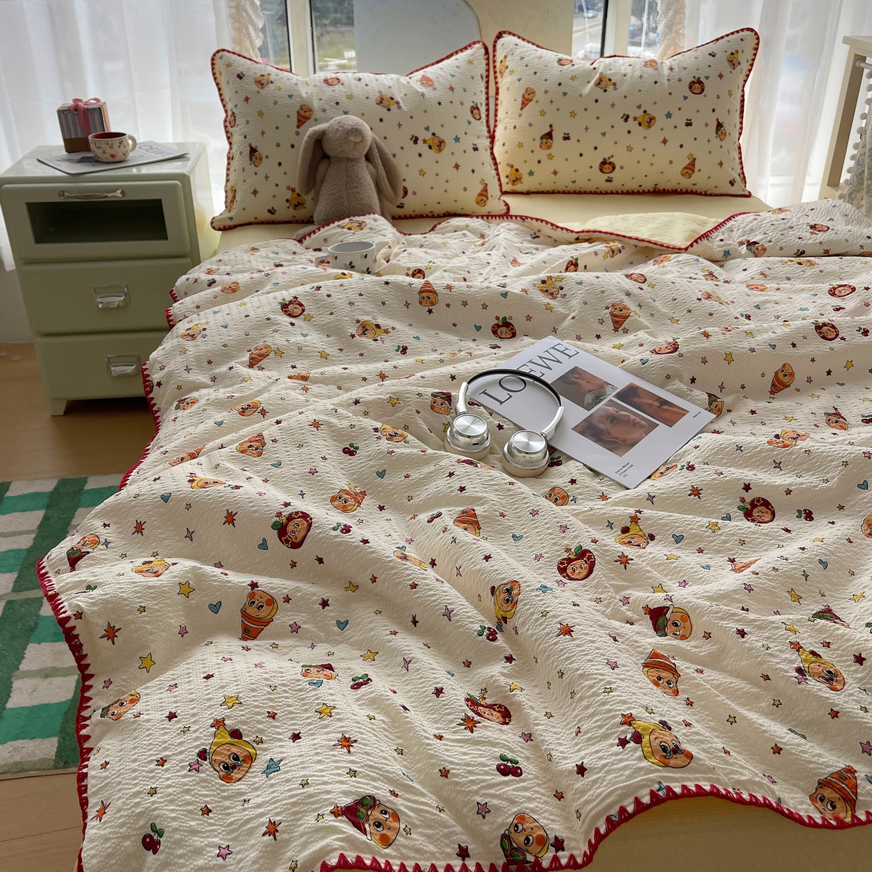 91家纺网 家纺一手货源 找家纺 贝扬思家纺 2026新款泡芙纱贝壳边夏被套件-欧包系列（今天也只做被快乐包裹的小朋友） 欧包-旧街星星