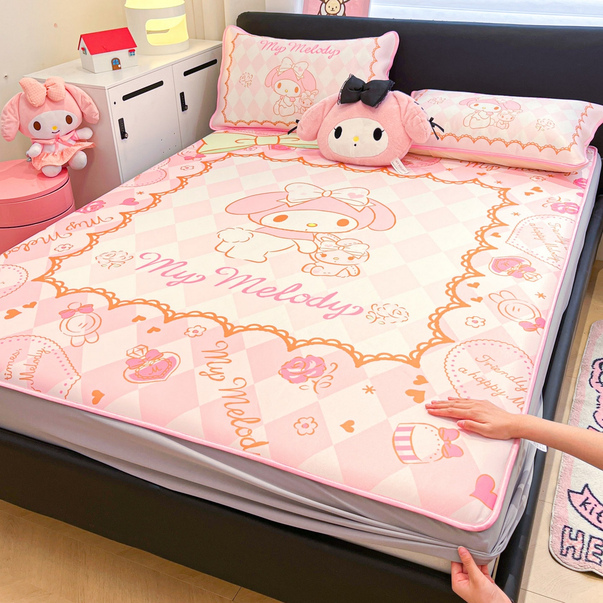 91家纺网 家纺一手货源 找家纺 （总）暮思家居 2026新款正版授权A类大版数码印花三丽鸥1200D冰丝凉席可组合仿锦氨夏被