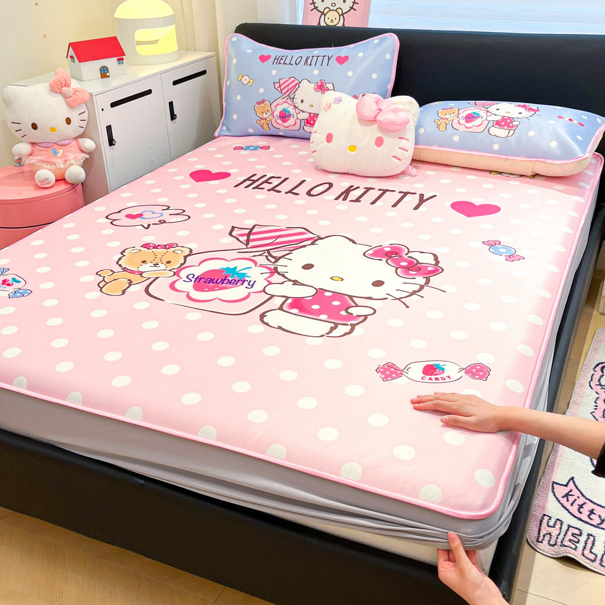 暮思家居 2026新款正版授权A类大版数码印花三丽鸥1200D冰丝凉席可组合仿锦氨夏被 床笠款-草莓KT