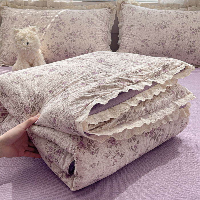 91家纺网 家纺一手货源 找家纺 （总）优承佳生活馆 2026新款超柔高克重泡芙纱蝴蝶结全棉花边夏被套件单夏被