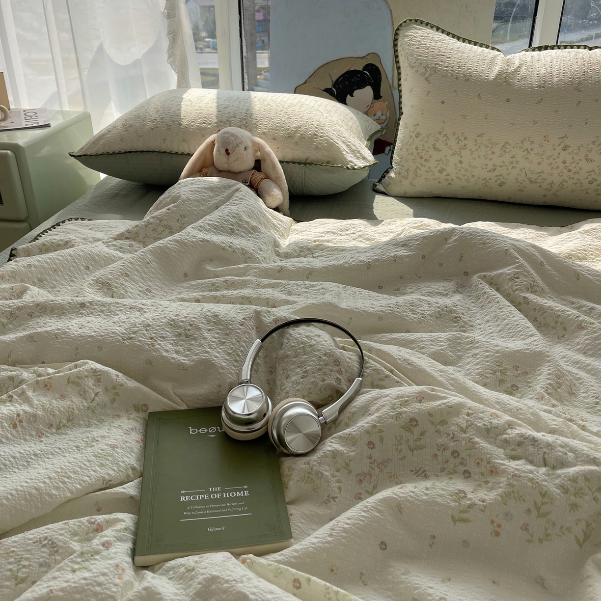 91家纺网 家纺一手货源 找家纺 贝扬思家纺 2026新款泡芙纱贝壳边夏被套件-欧包系列（今天也只做被快乐包裹的小朋友） 欧包-浅夏花信