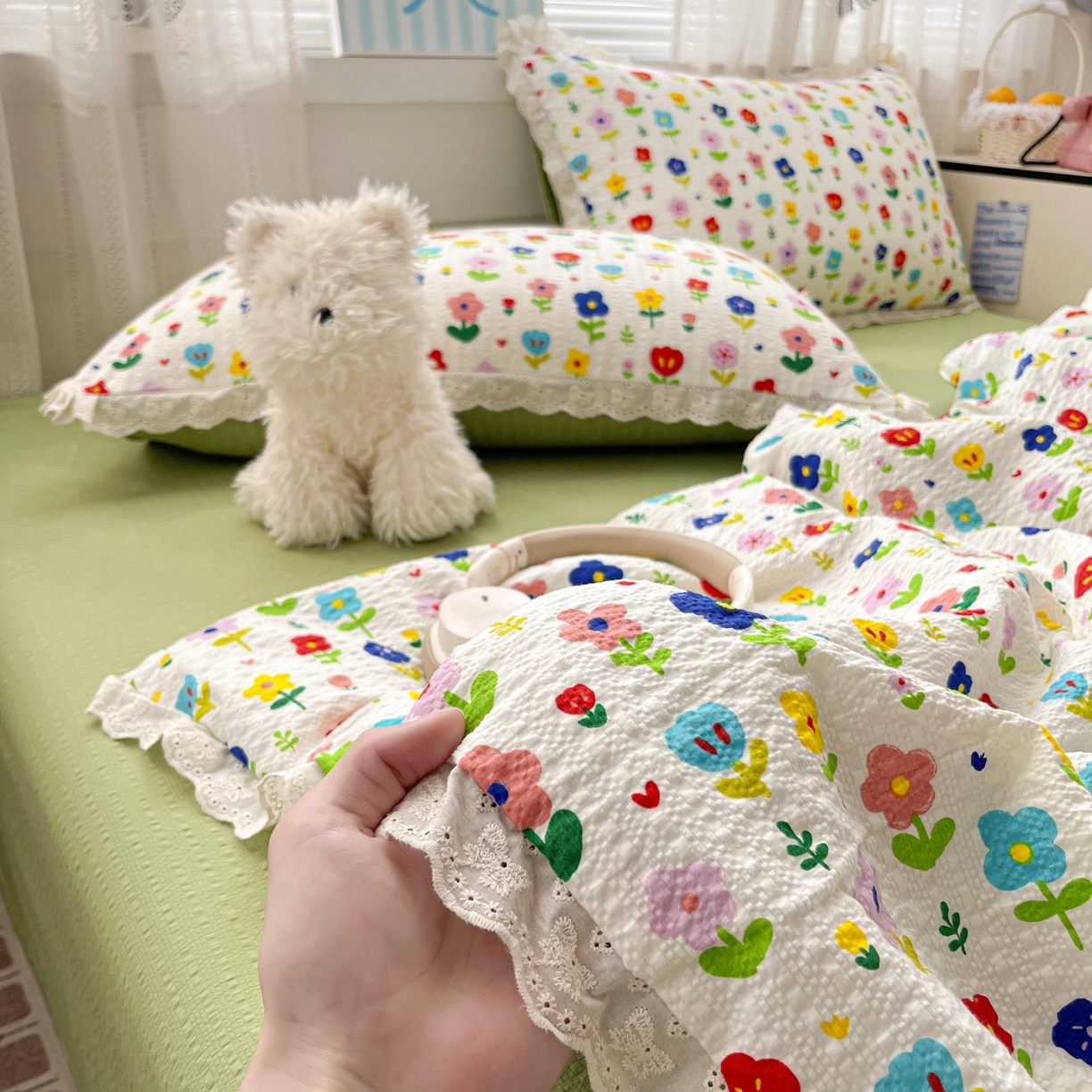 91家纺网 家纺一手货源 找家纺 优承佳生活馆 2026新款超柔高克重泡芙纱蝴蝶结全棉花边夏被套件单夏被 芬芳馥郁