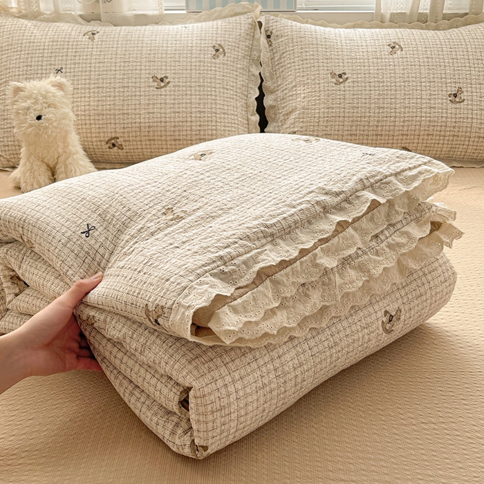 优承佳生活馆 2026新款超柔高克重泡芙纱蝴蝶结全棉花边夏被套件单夏被 格子蝴蝶结