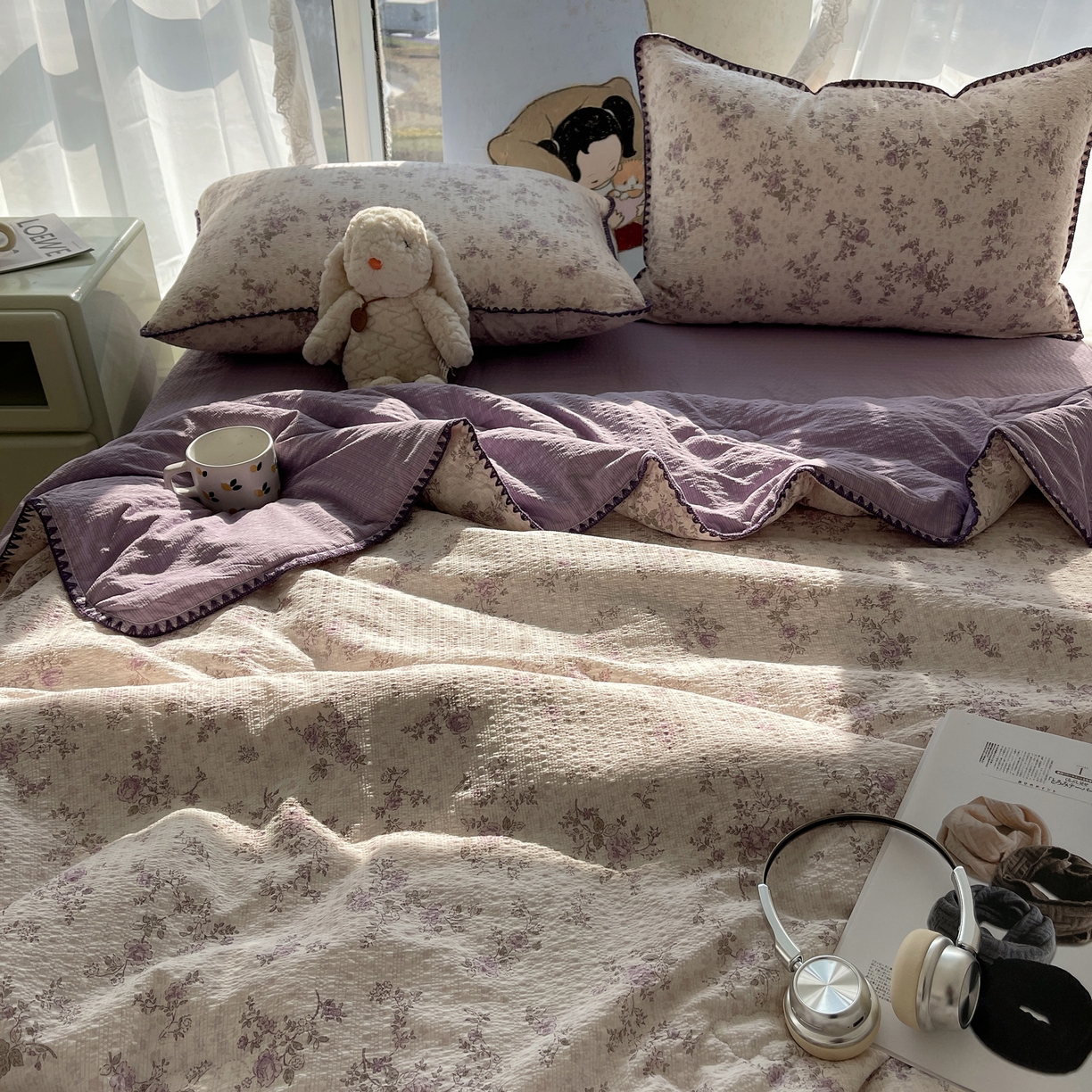 91家纺网 家纺一手货源 找家纺 贝扬思家纺 2026新款泡芙纱贝壳边夏被套件-欧包系列（今天也只做被快乐包裹的小朋友） 欧包-柔紫碎花屿