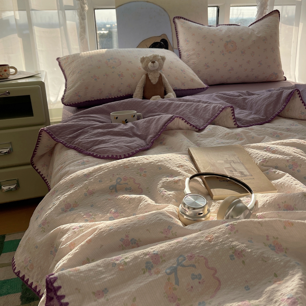 91家纺网 家纺一手货源 找家纺 贝扬思家纺 2026新款泡芙纱贝壳边夏被套件-欧包系列（今天也只做被快乐包裹的小朋友） 欧包-碎花藏甜