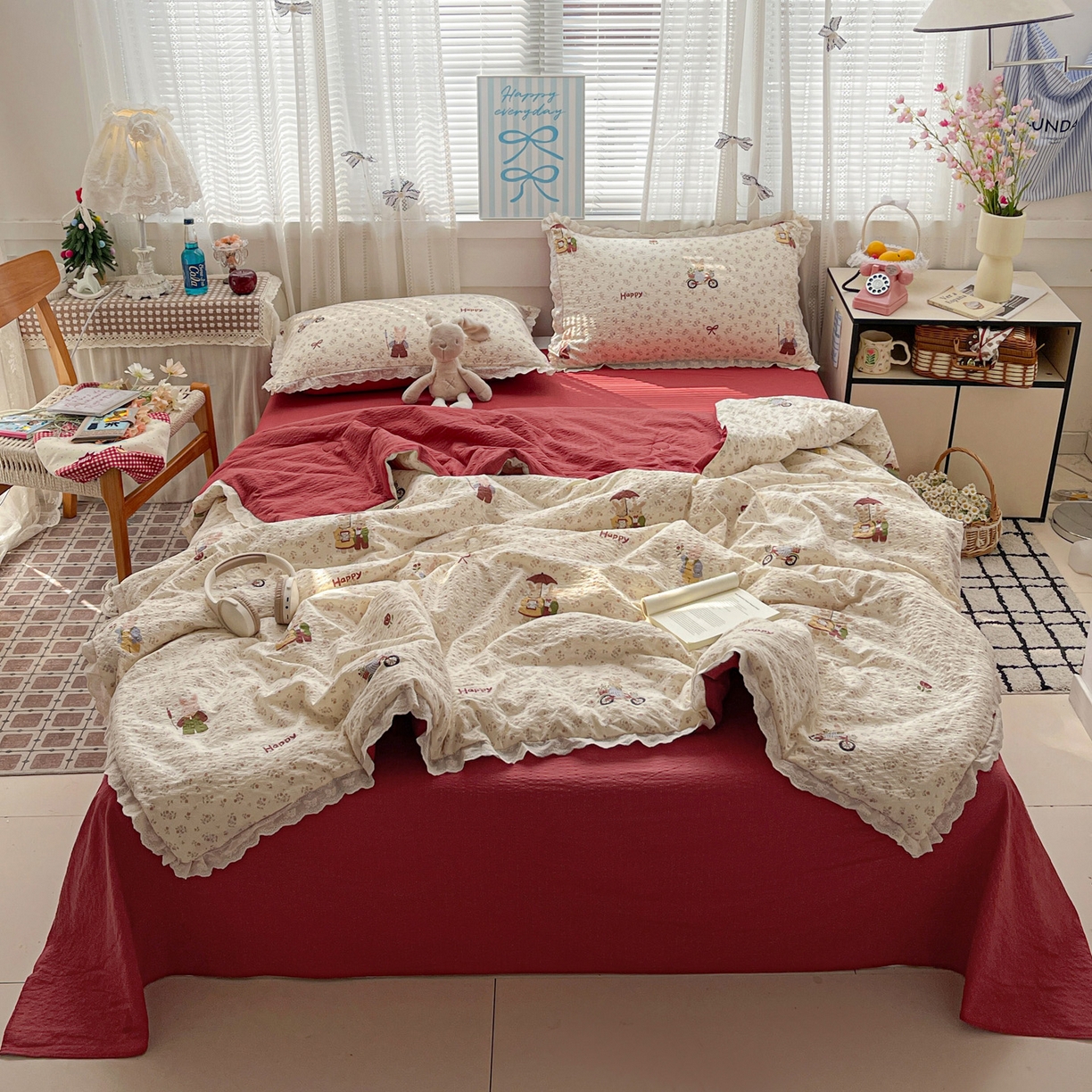 91家纺网 家纺一手货源 找家纺 优承佳生活馆 2026新款超柔高克重泡芙纱蝴蝶结全棉花边夏被套件单夏被 花屿兔