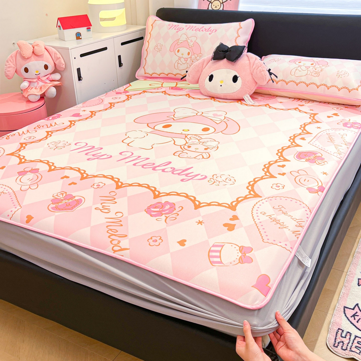 91家纺网 家纺一手货源 找家纺 暮思家居 2026新款正版授权A类大版数码印花三丽鸥1200D冰丝凉席可组合仿锦氨夏被 床笠款-公主美乐蒂