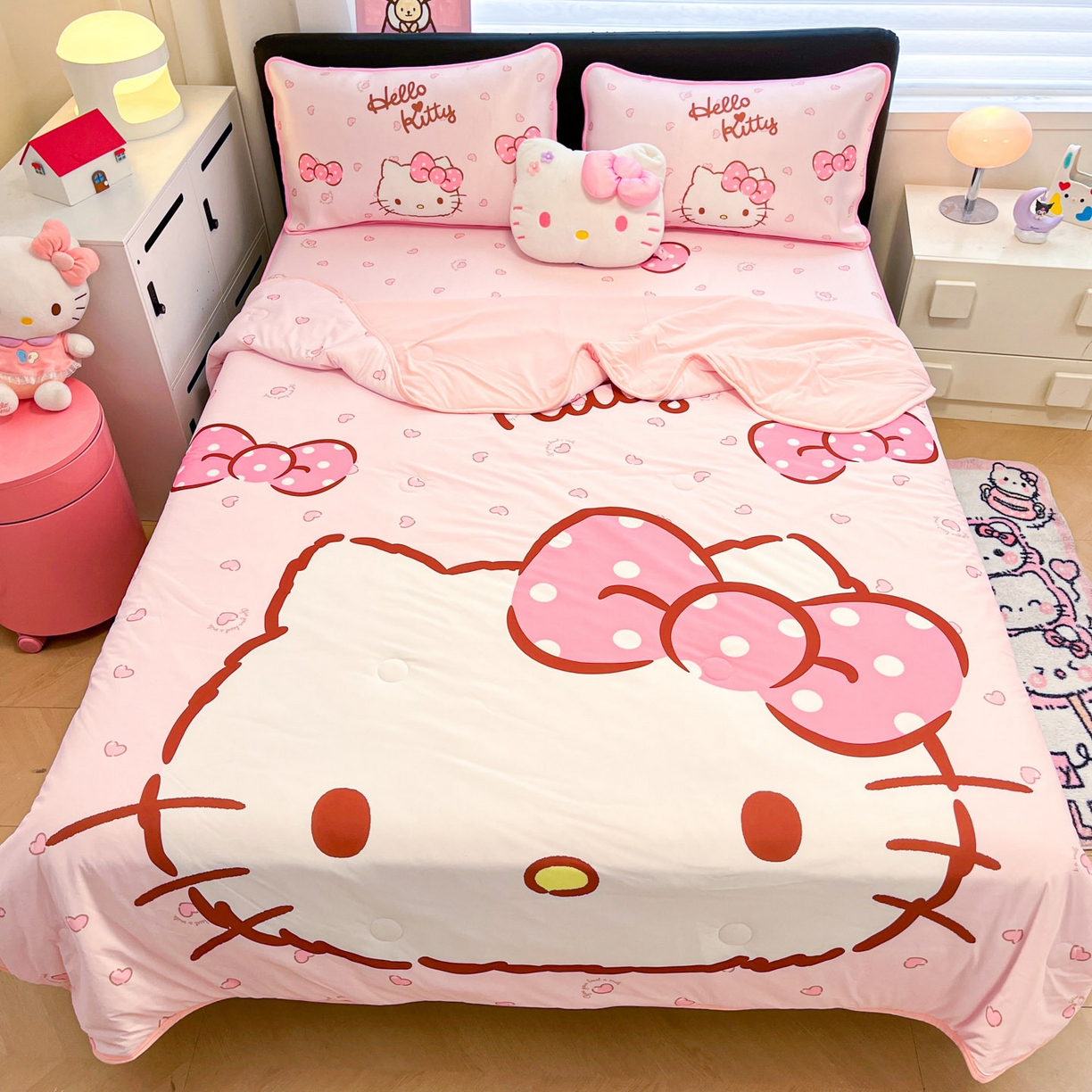 91家纺网 家纺一手货源 找家纺 暮思家居 2026新款正版授权A类大版数码印花三丽鸥1200D冰丝凉席可组合仿锦氨夏被 床笠款-蝴蝶结KT