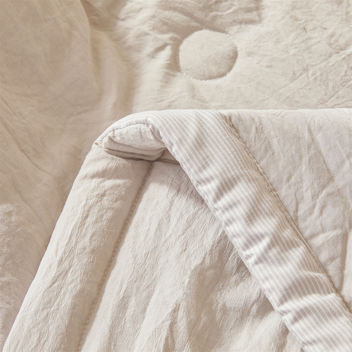 91家纺网 家纺一手货源 找家纺 易博家纺 2026新款100%新疆棉花被夏被无印夏凉被空调被薄被被芯被子可水洗可机洗 新疆棉花-云灰