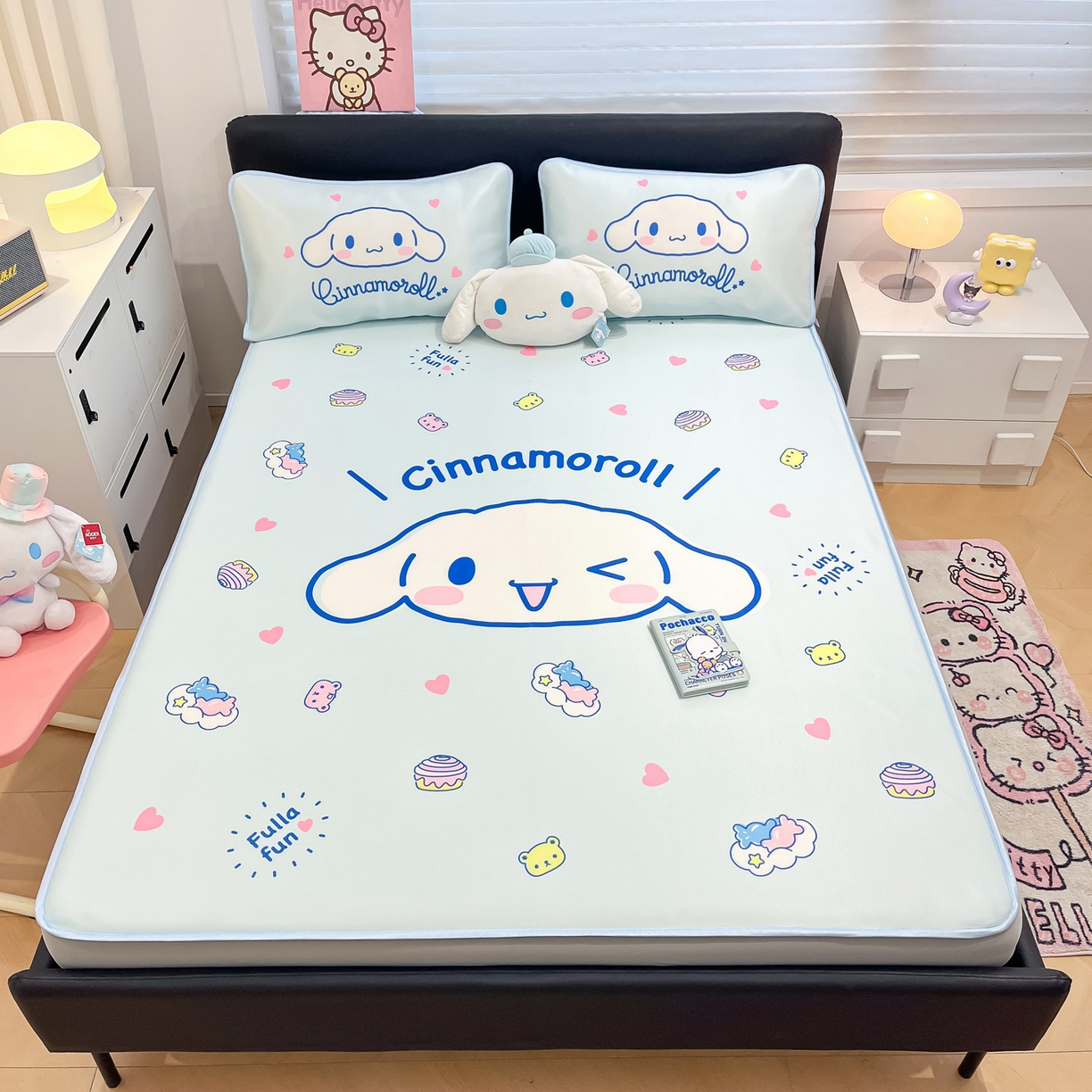 91家纺网 家纺一手货源 找家纺 暮思家居 2026新款正版授权A类大版数码印花三丽鸥1200D冰丝凉席可组合仿锦氨夏被 床笠款-开心玉桂狗