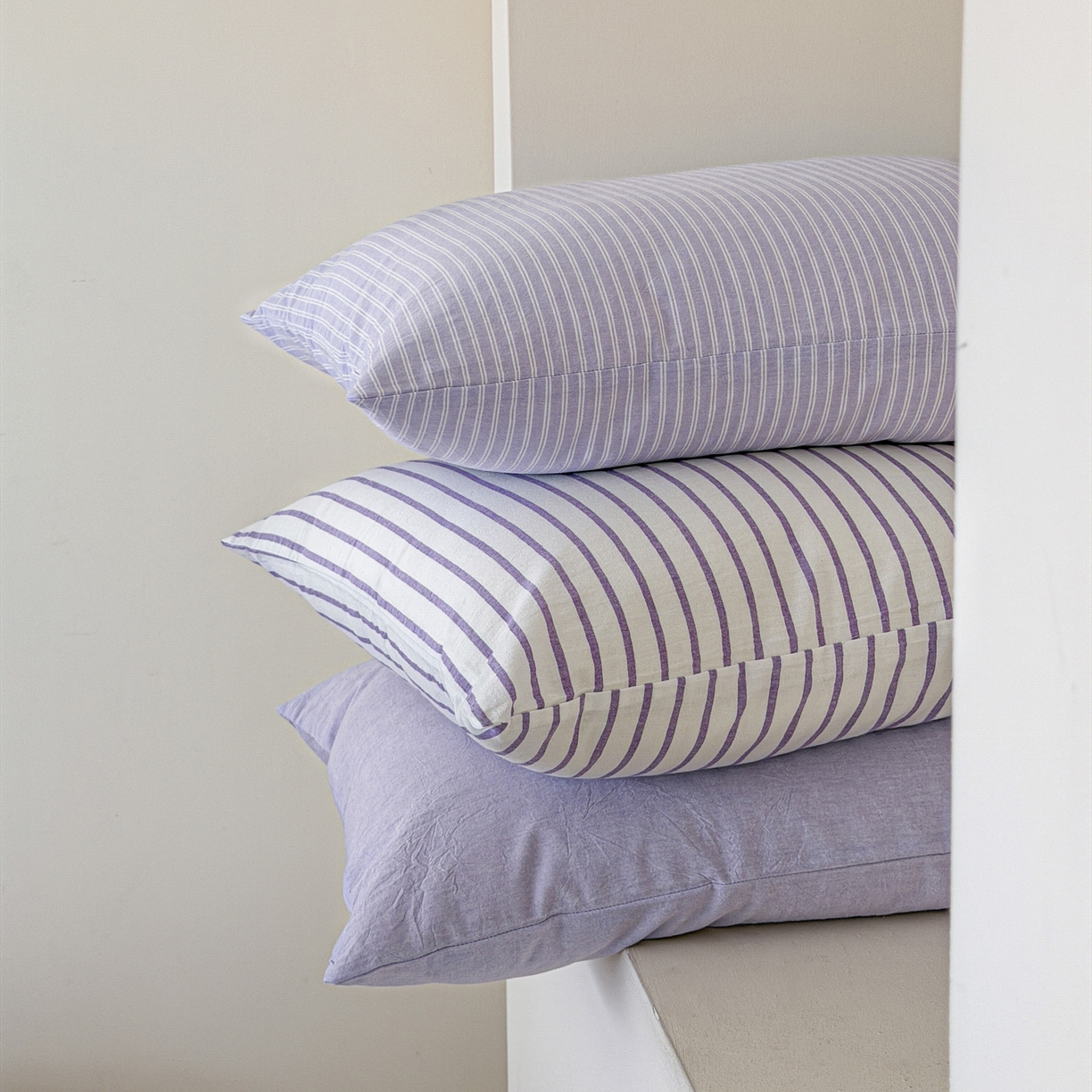 91家纺网 家纺一手货源 找家纺 玖弘家居 2026新款亲肤水洗棉四件套-糖果条(枕套默认混搭) 柔光紫条混搭