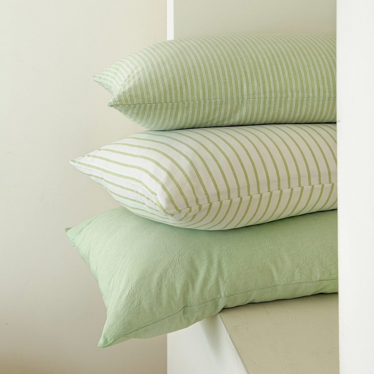 91家纺网 家纺一手货源 找家纺 玖弘家居 2026新款亲肤水洗棉四件套-糖果条(枕套默认混搭) 苹果绿条混搭