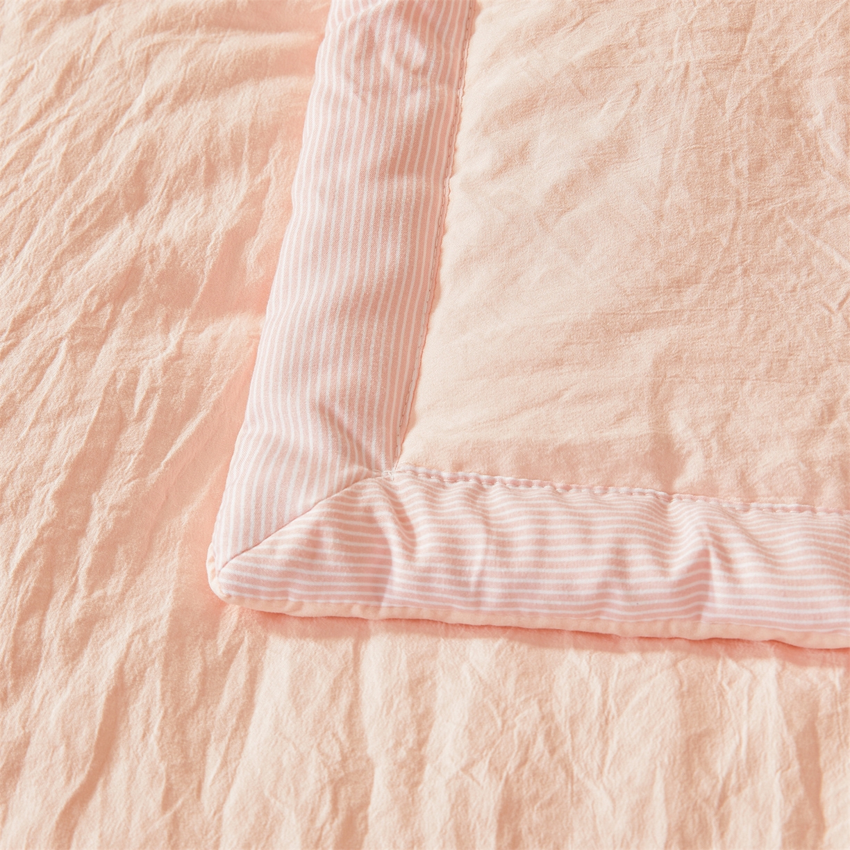 91家纺网 家纺一手货源 找家纺 易博家纺 2026新款100%新疆棉花被夏被无印夏凉被空调被薄被被芯被子可水洗可机洗 新疆棉花-浅玉