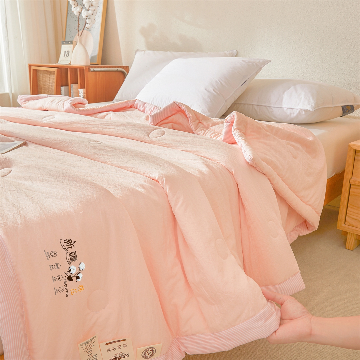 91家纺网 家纺一手货源 找家纺 易博家纺 2026新款100%新疆棉花被夏被无印夏凉被空调被薄被被芯被子可水洗可机洗 新疆棉花-浅玉