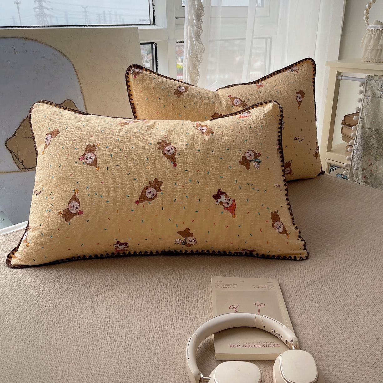 91家纺网 家纺一手货源 找家纺 贝扬思家纺 2026新款泡芙纱贝壳边夏被套件-欧包系列（今天也只做被快乐包裹的小朋友） 欧包-星星糖豆