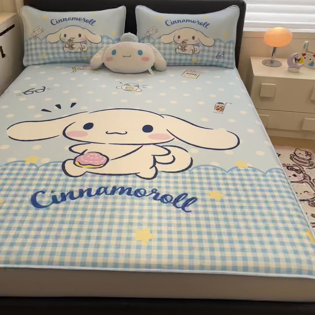 91家纺网 家纺一手货源 找家纺 暮思家居 2026新款正版授权A类大版数码印花三丽鸥1200D冰丝凉席可组合仿锦氨夏被 床笠款-快乐玉桂狗