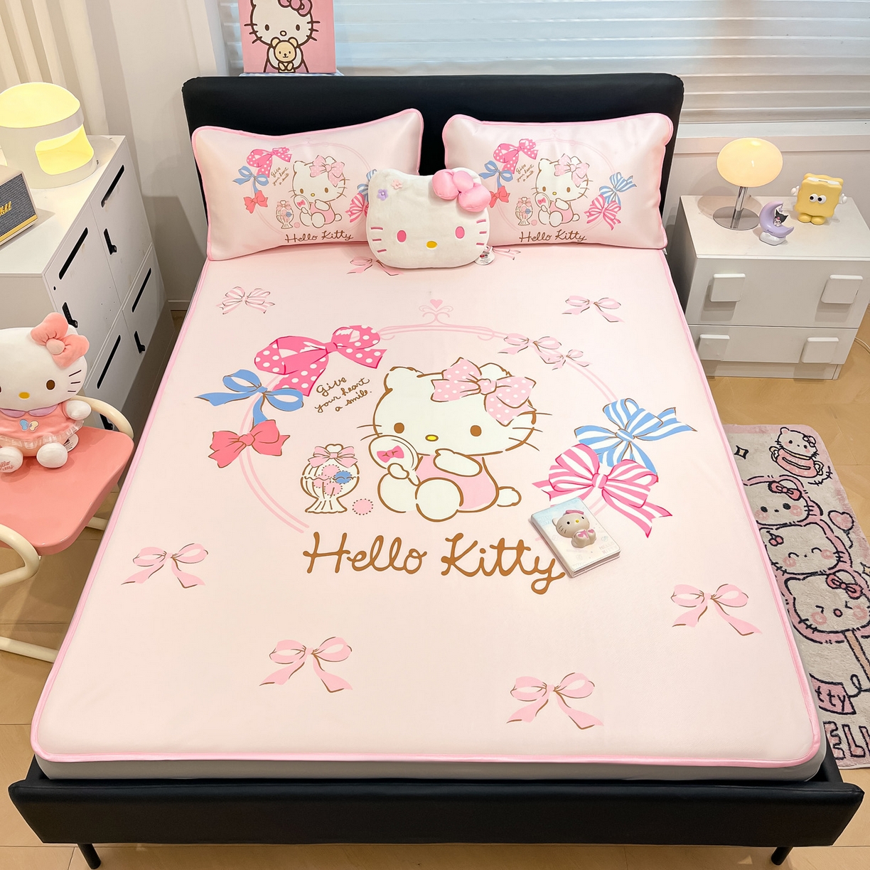 91家纺网 家纺一手货源 找家纺 暮思家居 2026新款正版授权A类大版数码印花三丽鸥1200D冰丝凉席可组合仿锦氨夏被 床笠款-美美KT