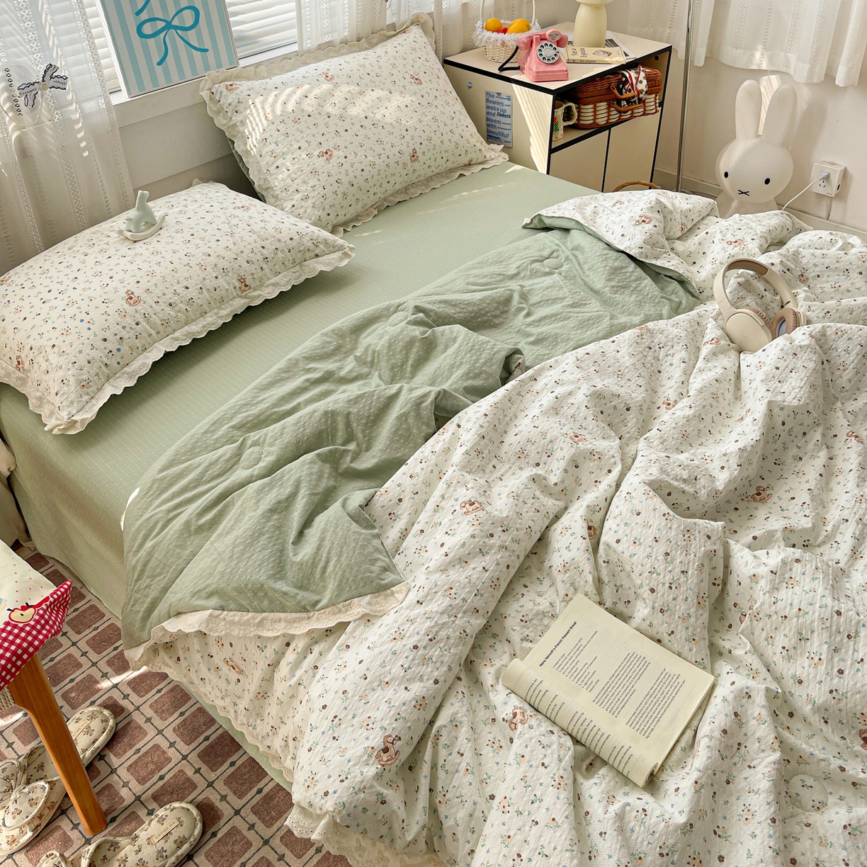 91家纺网 家纺一手货源 找家纺 优承佳生活馆 2026新款超柔高克重泡芙纱蝴蝶结全棉花边夏被套件单夏被 浅陌