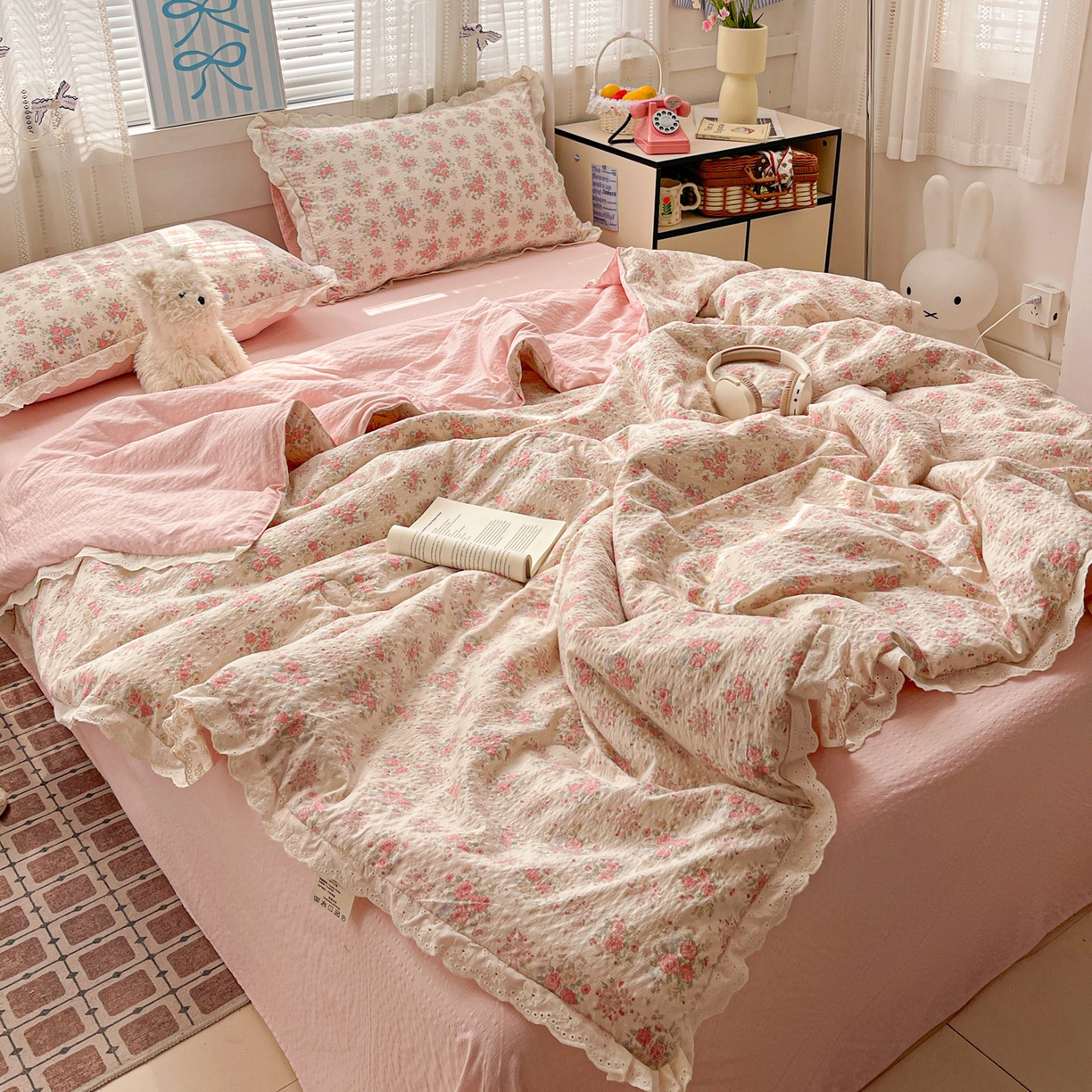 91家纺网 家纺一手货源 找家纺 优承佳生活馆 2026新款超柔高克重泡芙纱蝴蝶结全棉花边夏被套件单夏被 蔷薇絮