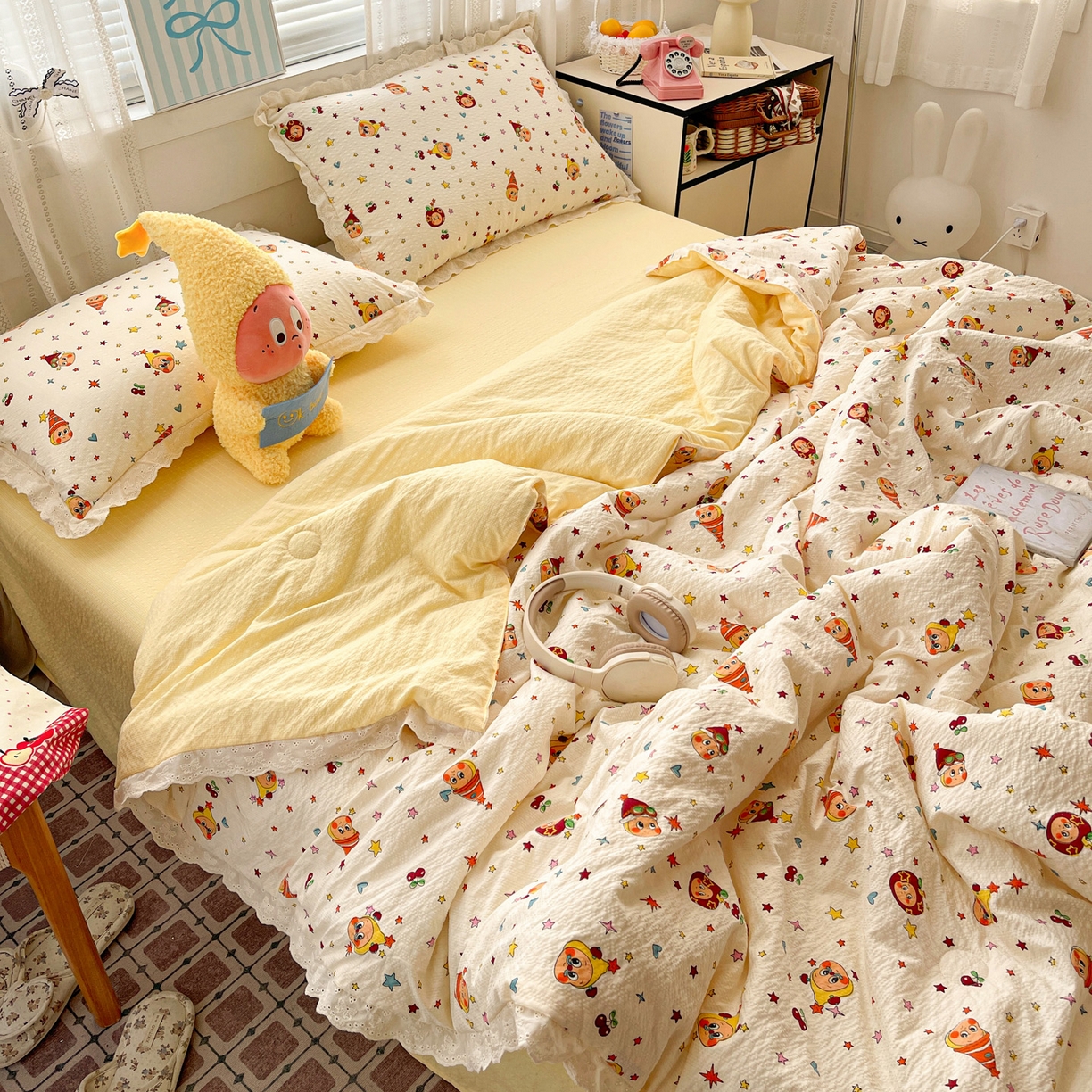 91家纺网 家纺一手货源 找家纺 优承佳生活馆 2026新款超柔高克重泡芙纱蝴蝶结全棉花边夏被套件单夏被 摇摇星人