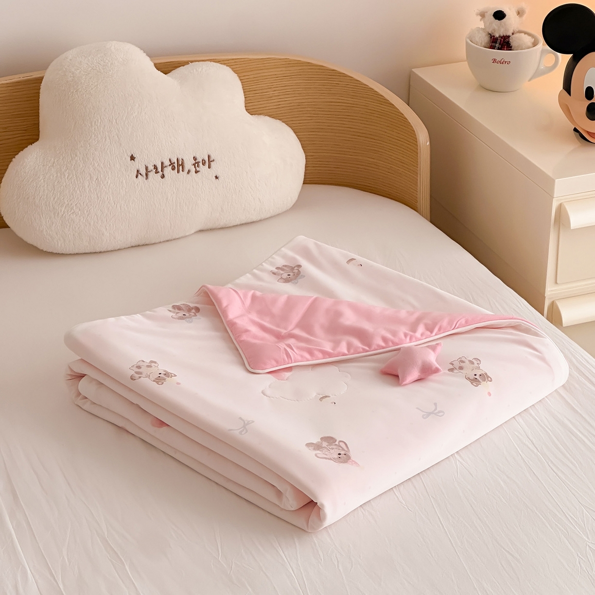 91家纺网 家纺一手货源 找家纺 （总）嗨生活 2026年凉感丝夏凉被儿童夏被幼儿园夏被星星夏被,星星被-爱心兔,星星被-粉红小兔,星星被-可爱小狗,星星被-恐龙世界,星星被-萌萌小猫,星星被-七彩挖机,星星被-小王子,星星被-星乐乐,组合图 仅供参考