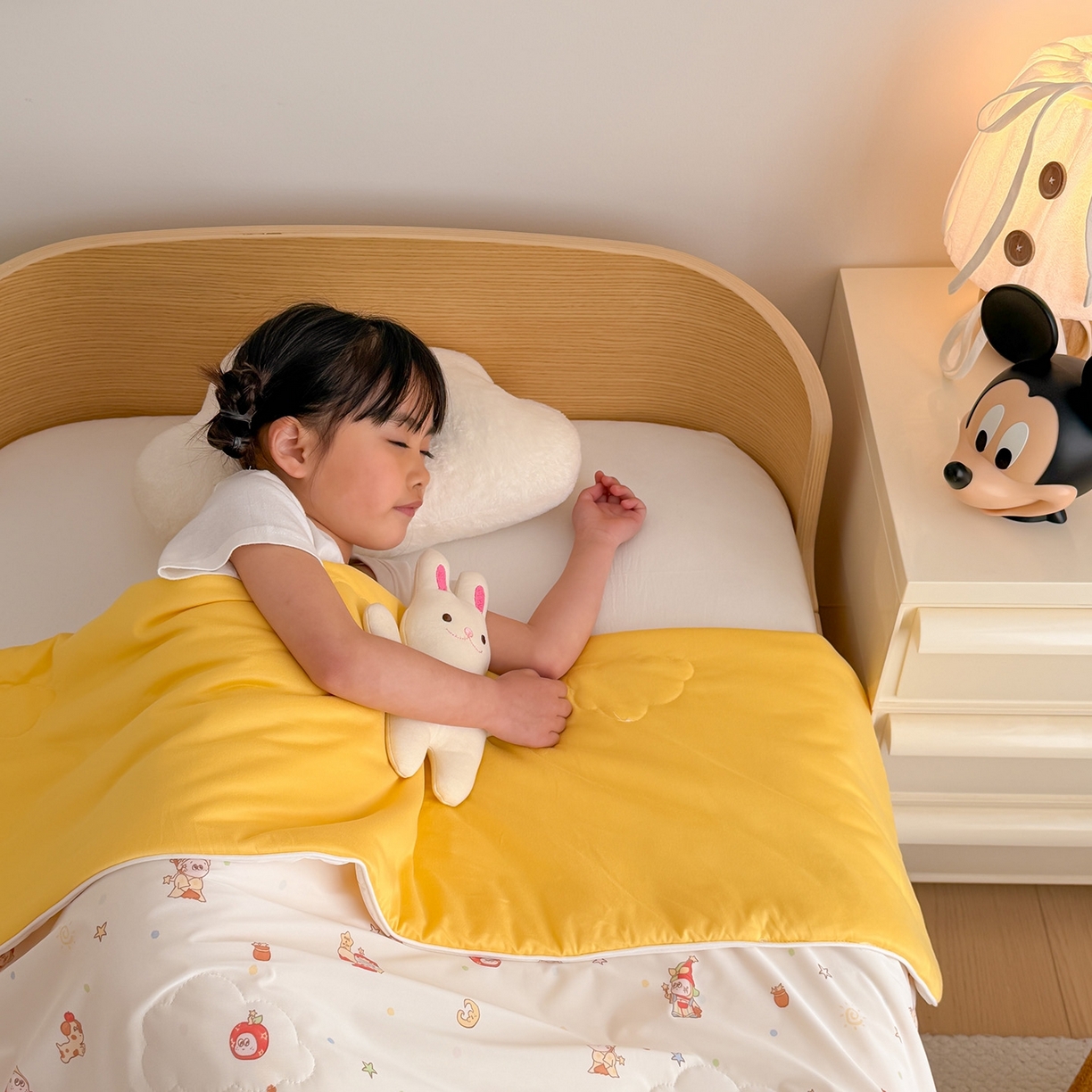 91家纺网 家纺一手货源 找家纺 嗨生活 2026年新款凉感针织儿童双感夏被 幼儿园星星夏被 星星被-星乐乐