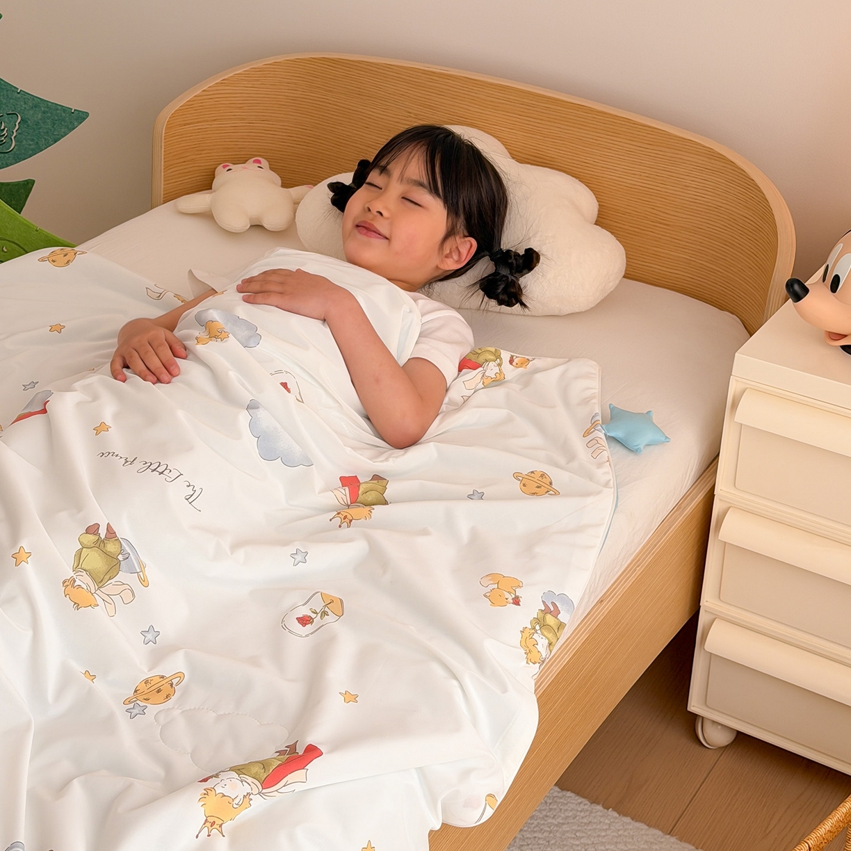 91家纺网 家纺一手货源 找家纺 嗨生活 2026年新款凉感针织儿童双感夏被 幼儿园星星夏被 星星被-小王子