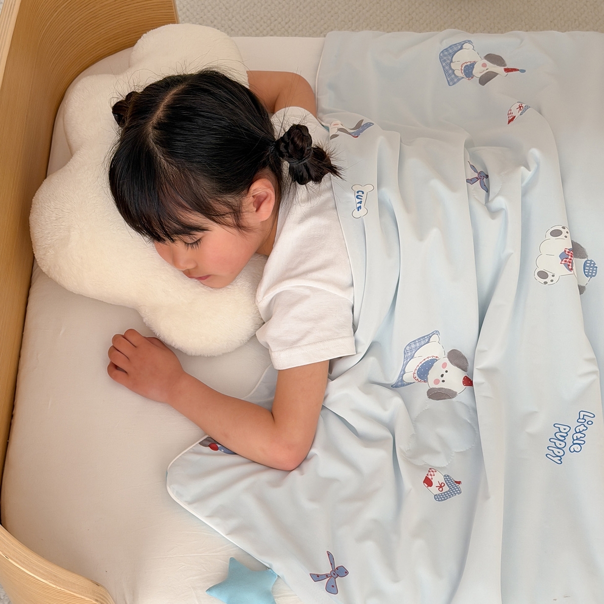 91家纺网 家纺一手货源 找家纺 嗨生活 2026年新款凉感针织儿童双感夏被 幼儿园星星夏被 星星被-可爱小狗