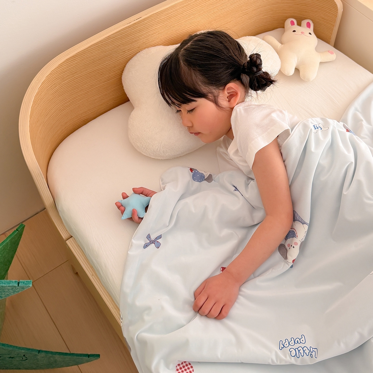 91家纺网 家纺一手货源 找家纺 嗨生活 2026年新款凉感针织儿童双感夏被 幼儿园星星夏被 星星被-可爱小狗