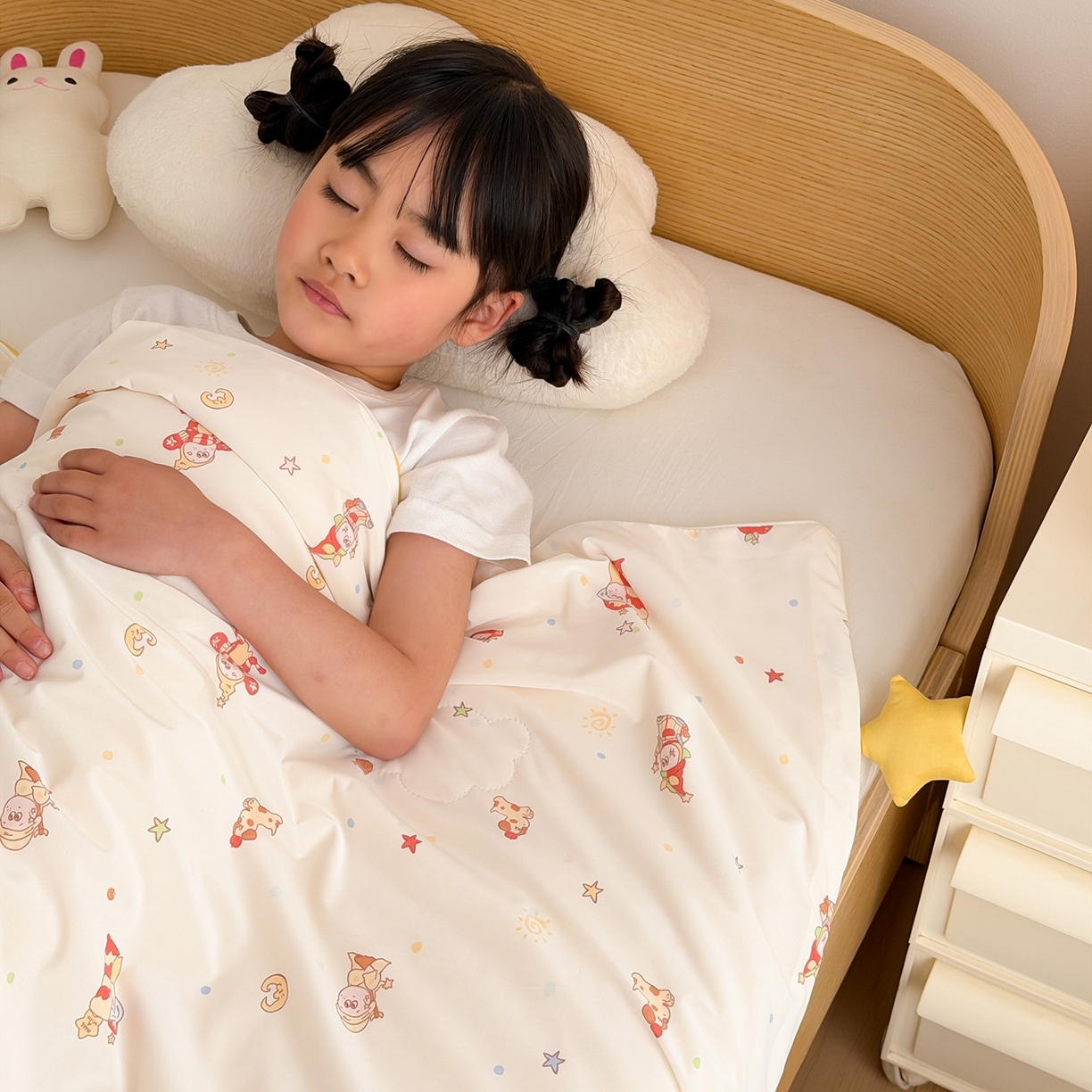 91家纺网 家纺一手货源 找家纺 嗨生活 2026年新款凉感针织儿童双感夏被 幼儿园星星夏被 星星被-星乐乐