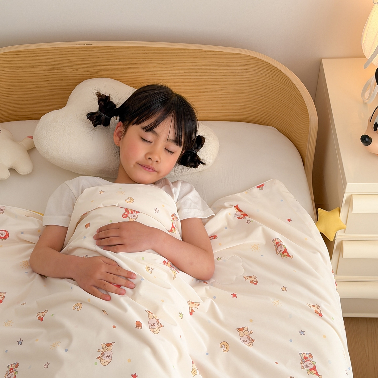 91家纺网 家纺一手货源 找家纺 嗨生活 2026年新款凉感针织儿童双感夏被 幼儿园星星夏被 星星被-星乐乐