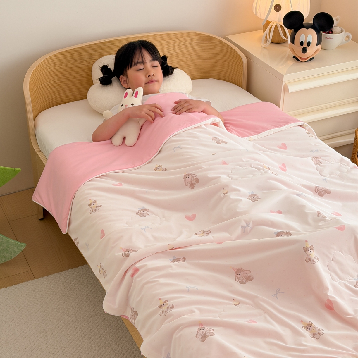 91家纺网 家纺一手货源 找家纺 嗨生活 2026年新款凉感针织儿童双感夏被 幼儿园星星夏被 星星被-爱心兔