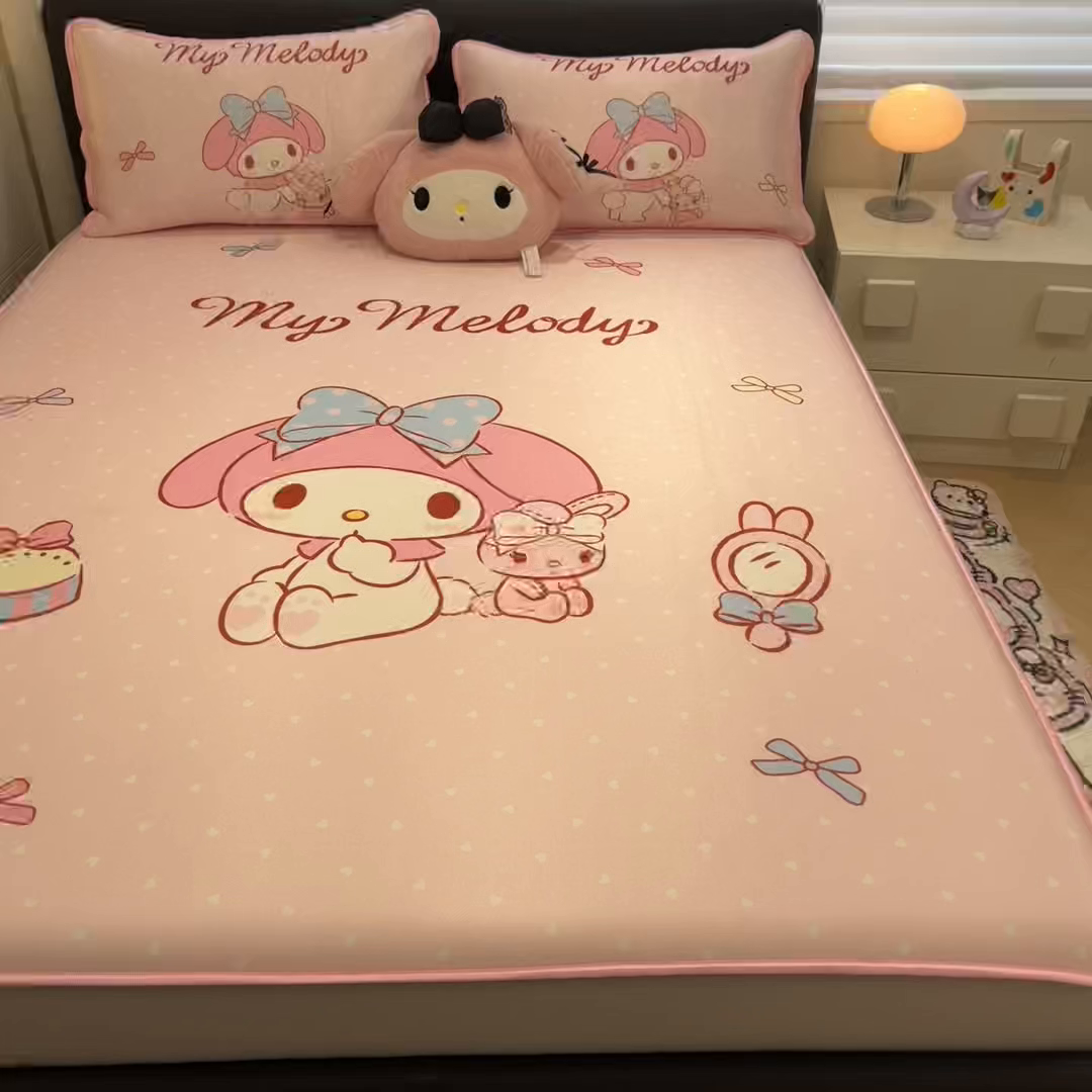 91家纺网 家纺一手货源 找家纺 暮思家居 2026新款正版授权A类大版数码印花三丽鸥1200D冰丝凉席可组合仿锦氨夏被 床笠款-小兔美乐蒂