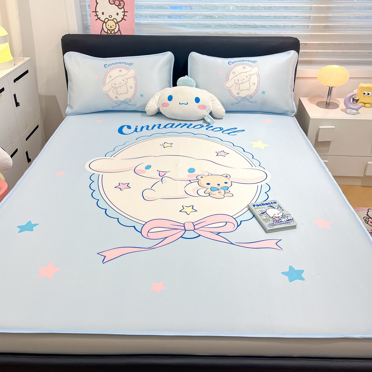 91家纺网 家纺一手货源 找家纺 暮思家居 2026新款正版授权A类大版数码印花三丽鸥1200D冰丝凉席可组合仿锦氨夏被 床笠款-幸福大耳狗