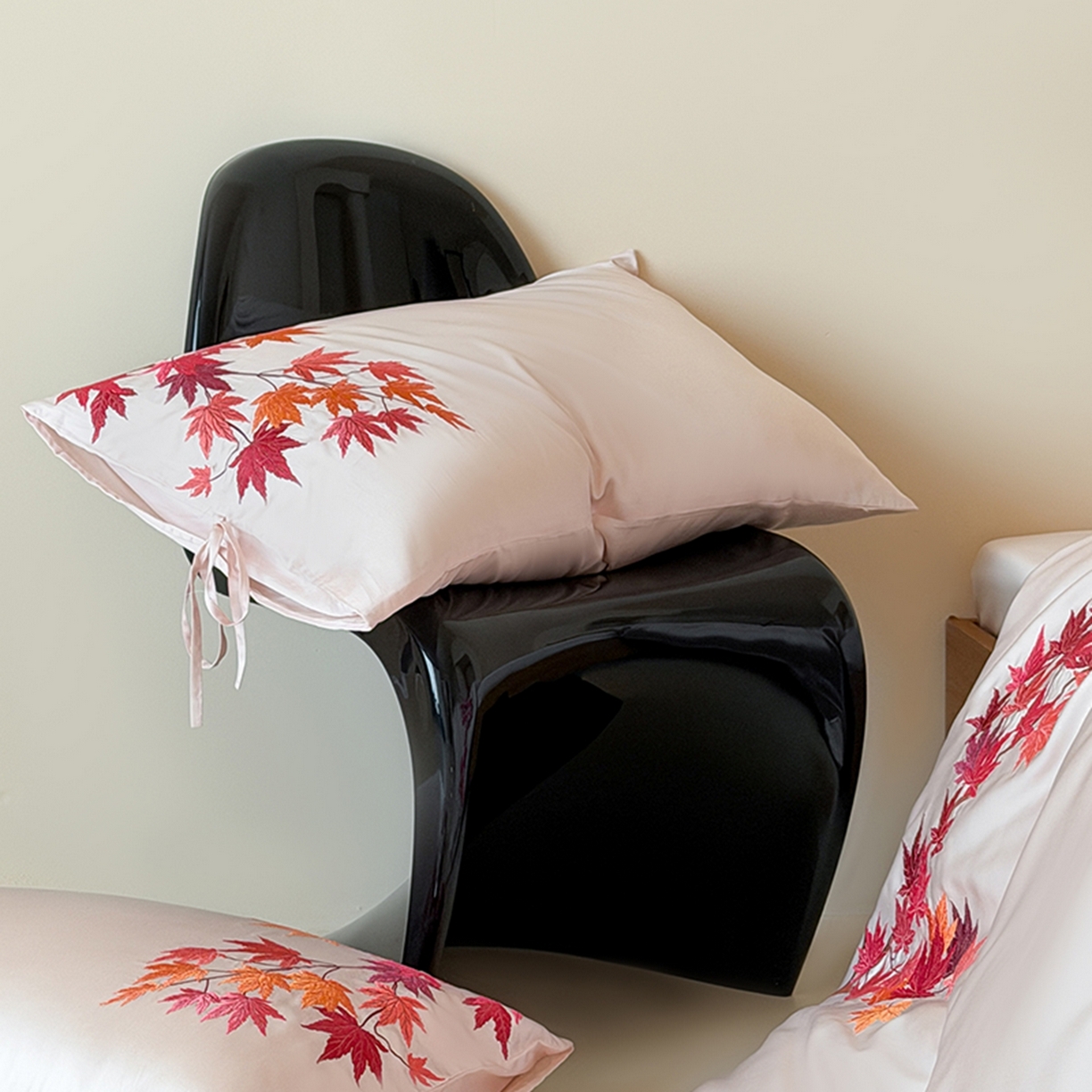 91家纺网 家纺一手货源 找家纺 （总）波比可可 2026春夏新款60支莱赛尔兰精天丝绣花刺绣四件套