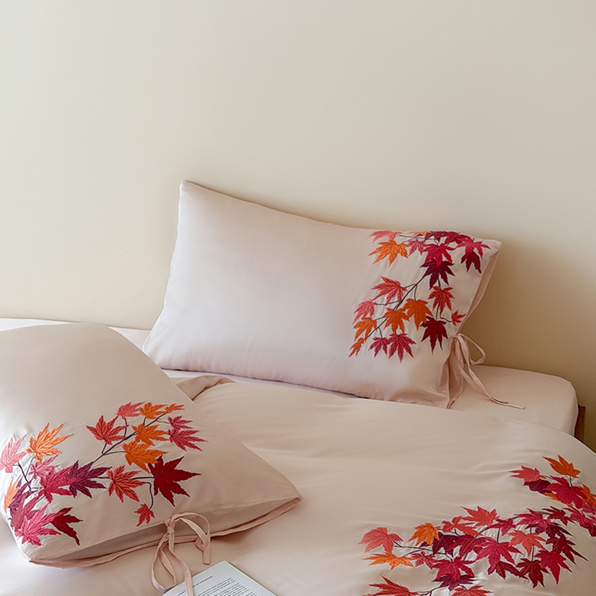 91家纺网 家纺一手货源 找家纺 （总）波比可可 2026春夏新款60支莱赛尔兰精天丝绣花刺绣四件套