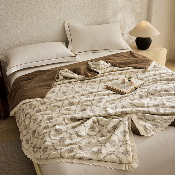 91家纺网 家纺一手货源 找家纺 雅高家居 2026新款麻本纪韩版复古雨露棉麻夏被夏凉被空调被子被芯 倾城