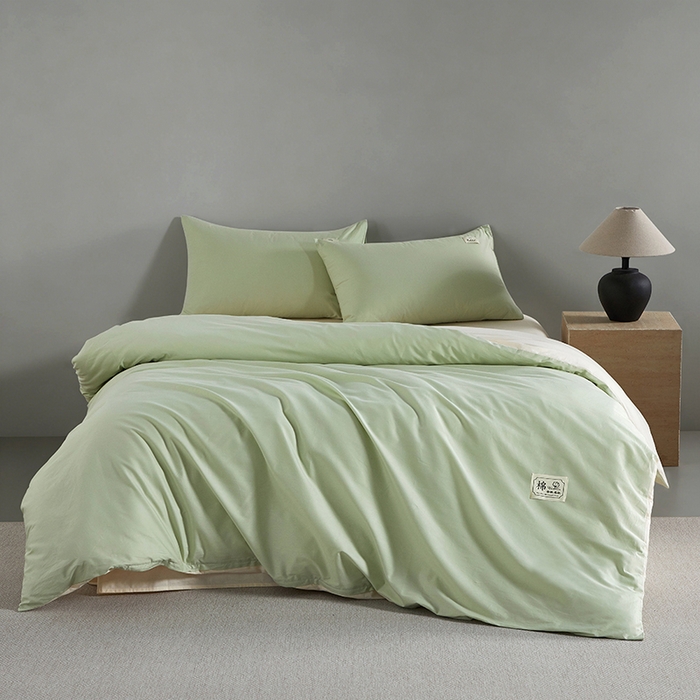 91家纺网 家纺一手货源 找家纺 有点武功 2026新款全棉纯棉40支13372纯色双拼四件套 清新绿+奶白