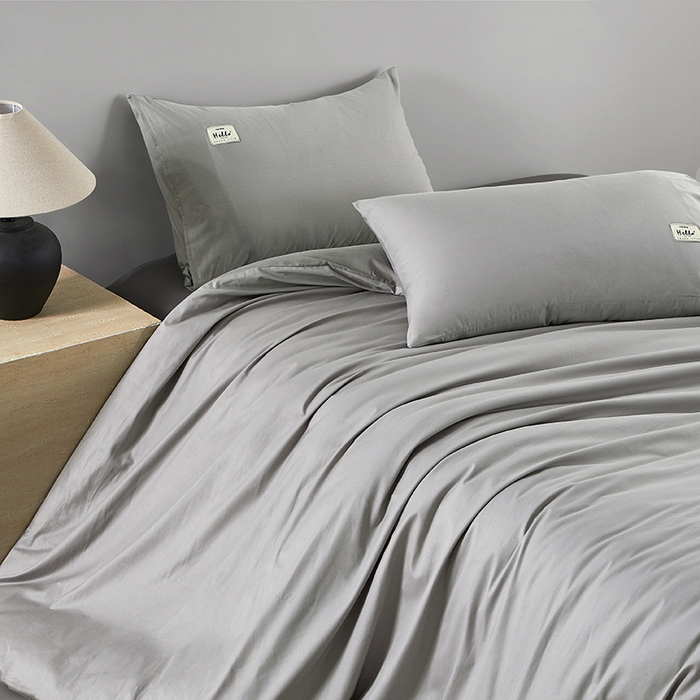 91家纺网 家纺一手货源 找家纺 有点武功 2026新款全棉纯棉40支13372纯色双拼四件套 气质灰+绅士灰