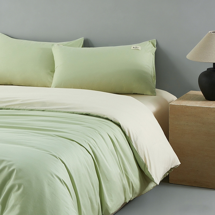 91家纺网 家纺一手货源 找家纺 有点武功 2026新款全棉纯棉40支13372纯色双拼四件套 清新绿+奶白