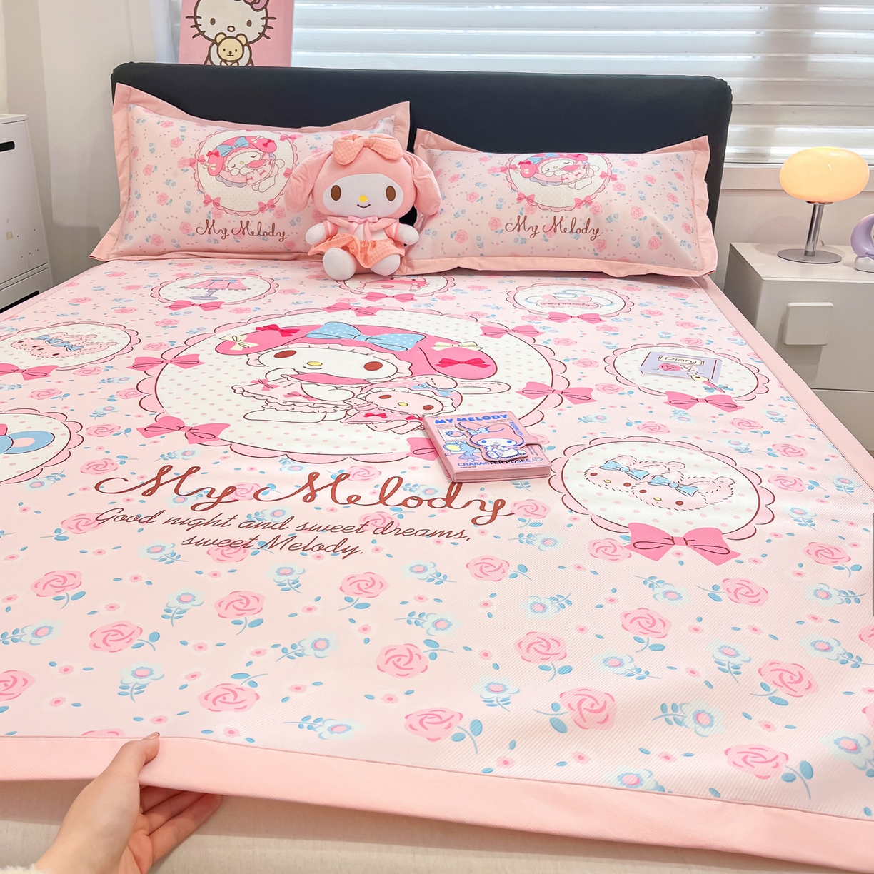 91家纺网 家纺一手货源 找家纺 暮思家居 2026新款正版授权A类大版数码印花三丽鸥可组合仿锦氨夏被夏凉被空调被 花园美乐蒂