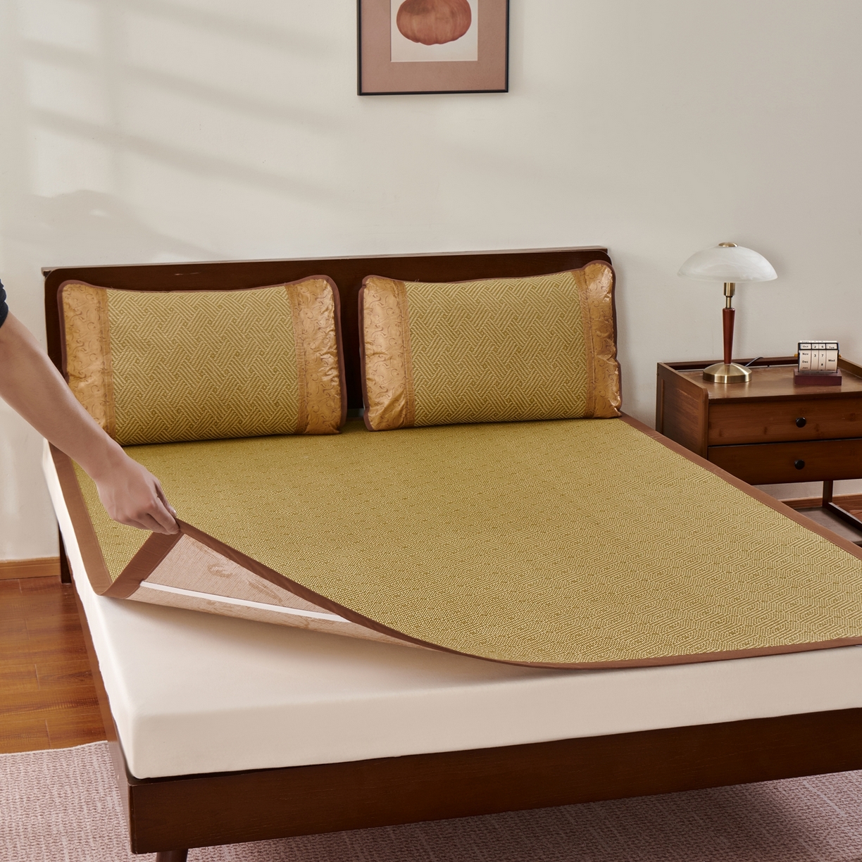 91家纺网 家纺一手货源 找家纺 永旺家纺 2026新款凉感全包双面御藤席席子凉席 饼干花