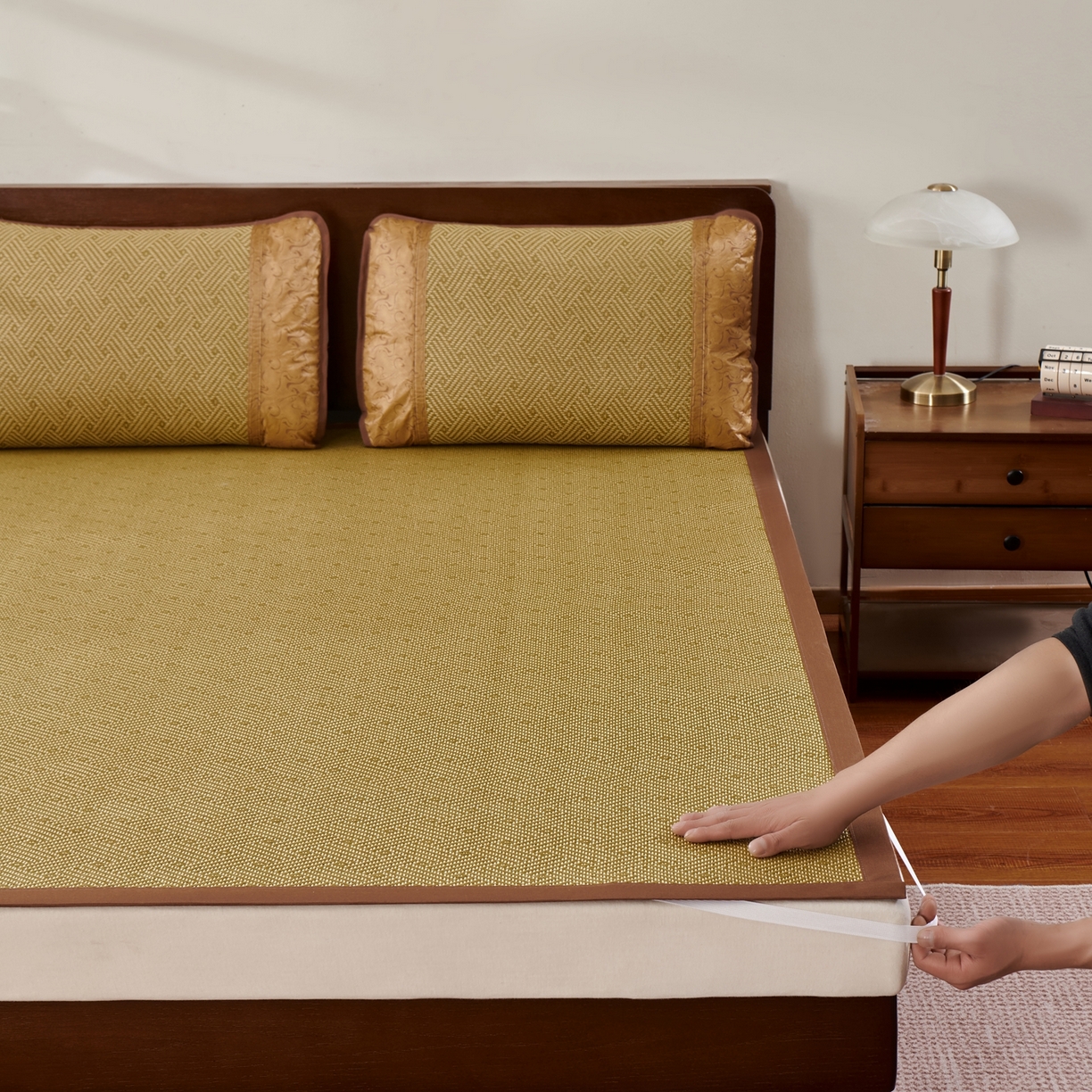 91家纺网 家纺一手货源 找家纺 永旺家纺 2026新款凉感全包双面御藤席席子凉席 饼干花