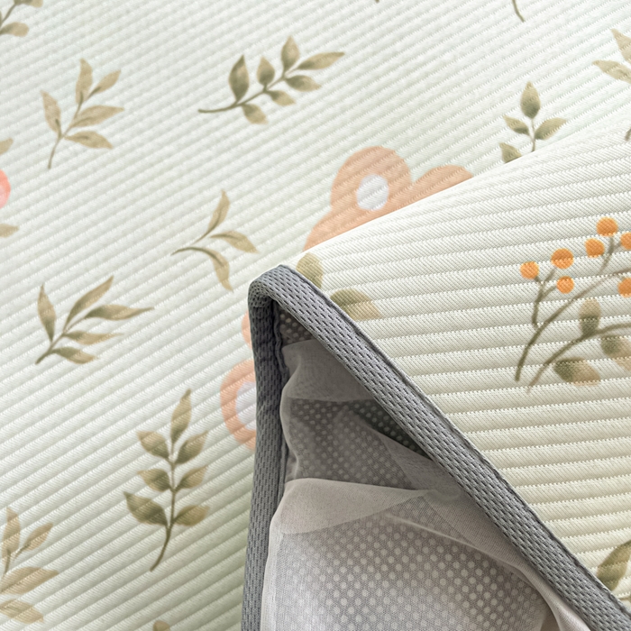 91家纺网 家纺一手货源 找家纺 柒月家居 2026新款斜纹凉感豆豆床裙款凉席 床裙-青叶萌物