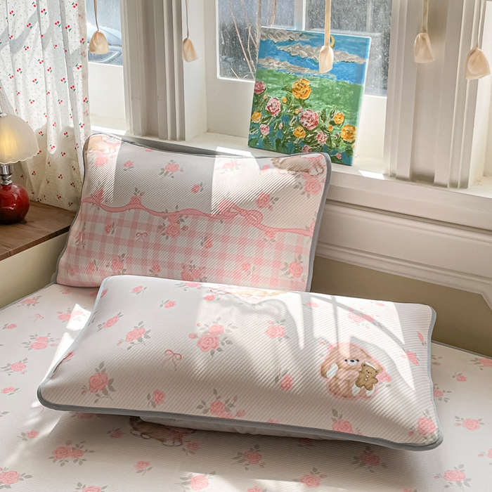 91家纺网 家纺一手货源 找家纺 柒月家居 2026新款斜纹凉感豆豆床裙款凉席 床裙-玫瑰园