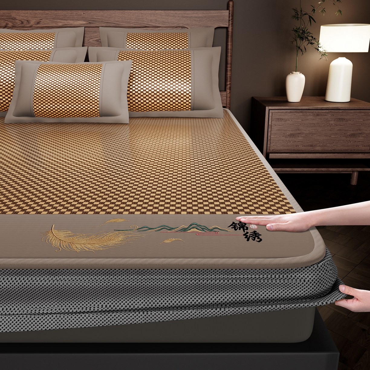 91家纺网 家纺一手货源 找家纺 永旺家纺 2026新款羽毛刺绣冰藤席子凉席 棕色