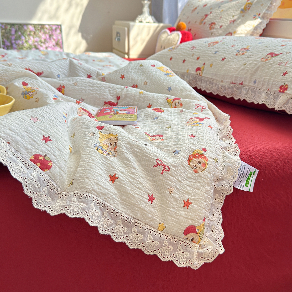 91家纺网 家纺一手货源 找家纺 （总）弗苓家纺 2026新款高克重泡芙棉花边款夏被夏凉被空调被四件套小红书推荐-风格一