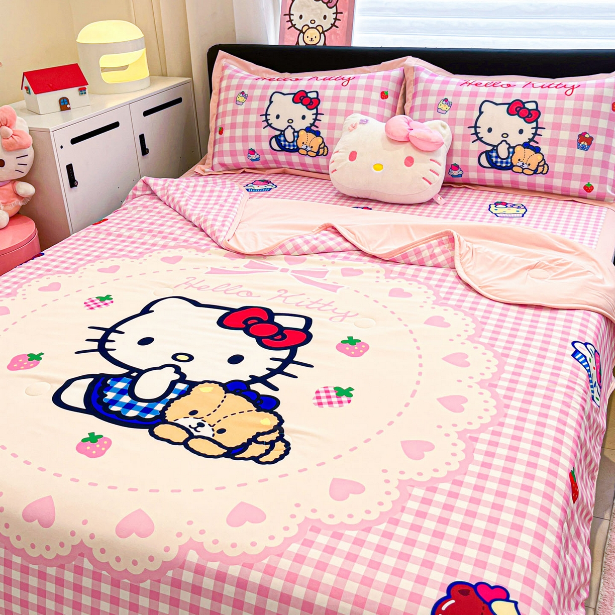 91家纺网 家纺一手货源 找家纺 暮思家居 2026新款正版授权A类大版数码印花三丽鸥可组合仿锦氨夏被夏凉被空调被 奶油KT