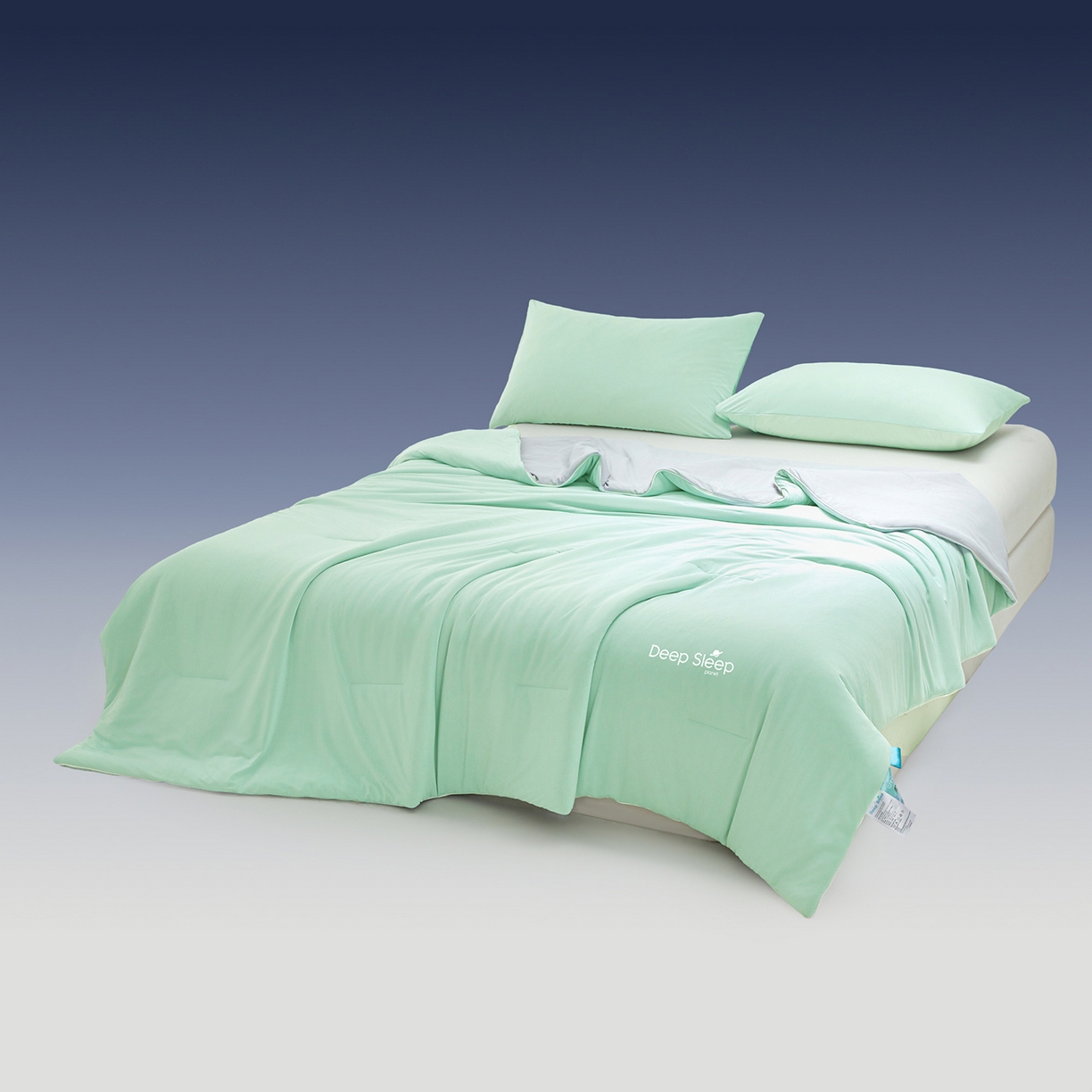 91家纺网 家纺一手货源 找家纺 玉相逢 2026新款深睡眠高克重凉感丝夏被夏凉被空调被 薄荷绿拼星灰