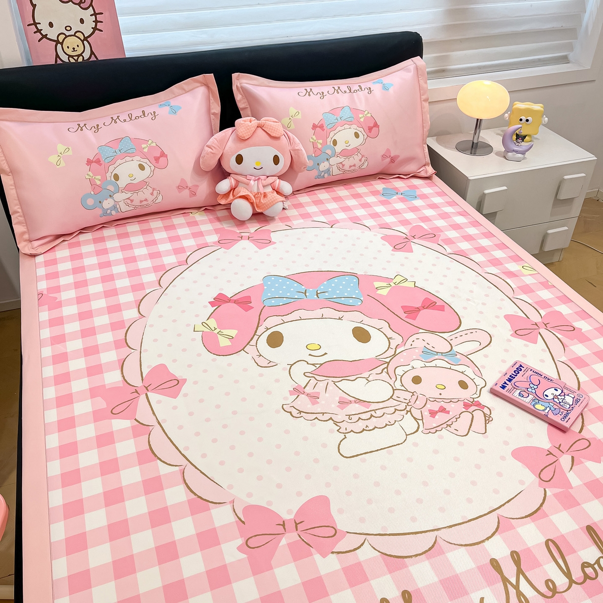 91家纺网 家纺一手货源 找家纺 暮思家居 2026新款正版授权A类大版数码印花三丽鸥可组合仿锦氨夏被夏凉被空调被 相框美乐蒂